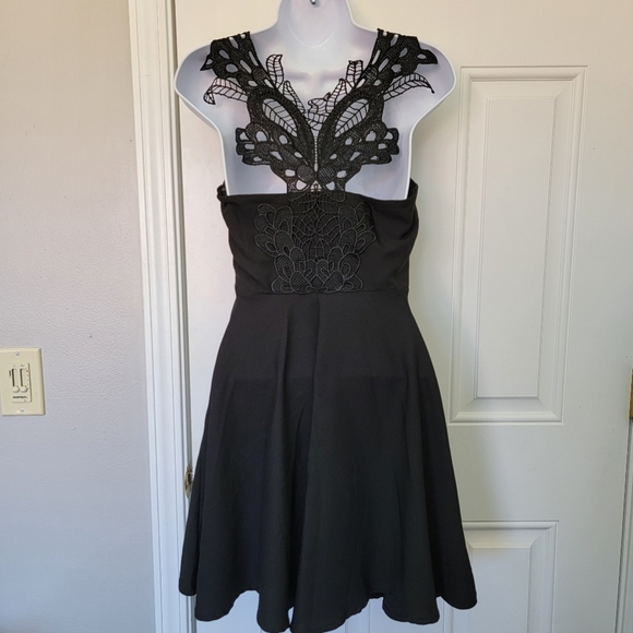 Altar'd State Black Crochet Cutout Butterfly Back A Line Short Dress Size M - Picture 7 of 13